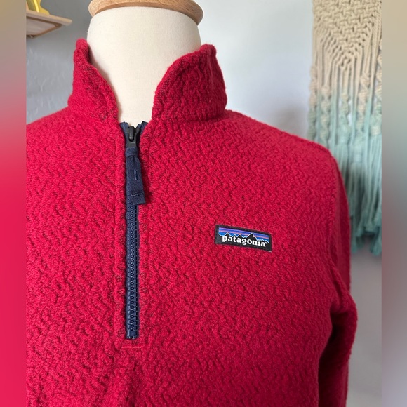 Patagonia women’s woolyester quarter-zip fleece pullover red/navy size L NWOT - Picture 4 of 6